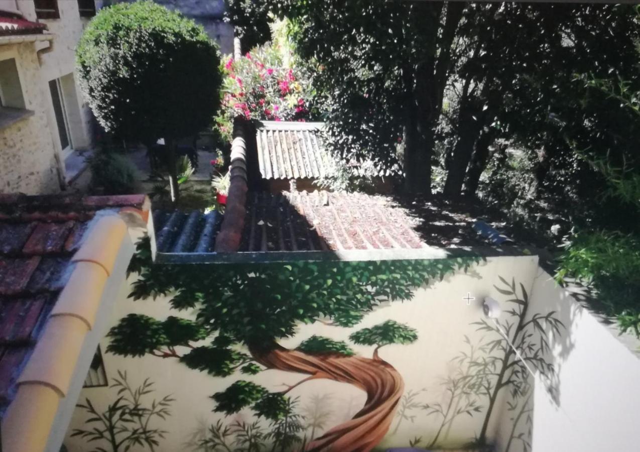 Suite Oisivete Avec Terrasse Vue Sur Patio Et Clim 蒙彼利埃 外观 照片