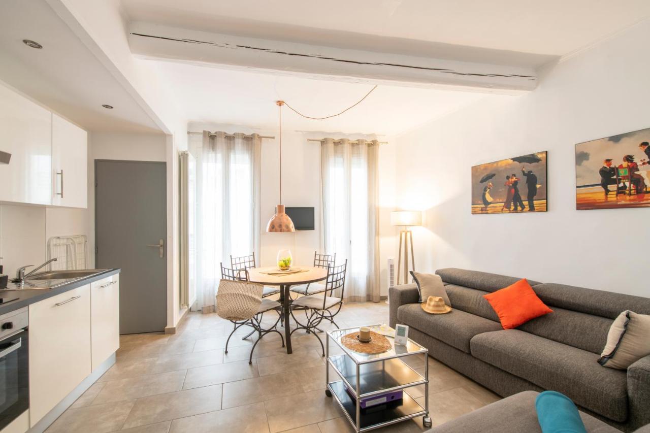 Suite Oisivete Avec Terrasse Vue Sur Patio Et Clim 蒙彼利埃 外观 照片